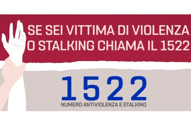 Sei vittima di violenza o stalking, chiama il 1522. Una call gratuita e multilingue che garantisce l'anonimato