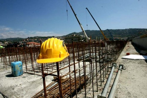 La Sicilia dei tristi primati deve guardare ai giovani e ripartire dal Ponte sullo stretto di Messina!