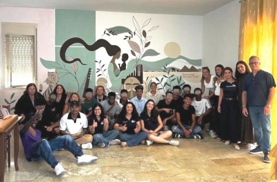 L'arte che unisce: inaugurato al SAI di Gela il murales “Cromie di speranze”