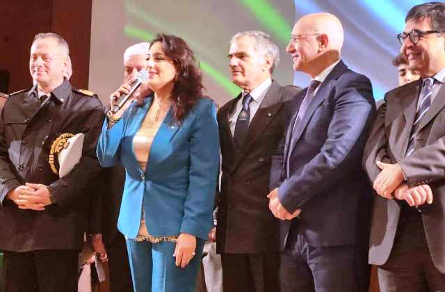 La "Giornata Nazionale del Tricolore" celebrata a Messina dall'ANIOMRID presieduta dal medico raddusano Francesco Frazzetta