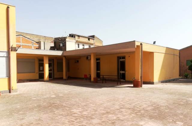 Castel di Iudica. Partono lavori per nuova Guardia Medica, in piazza Salvo D’Acquisto 1, nella frazione di Carrubbo