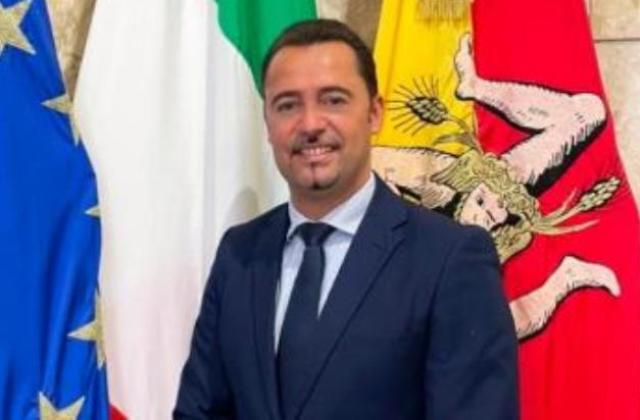 Beni culturali, la Fiamma Olimpica fa tappa al Parco archeologico di Selinunte. Mercoledì 17 dicembre toccherà anche Caltagirone