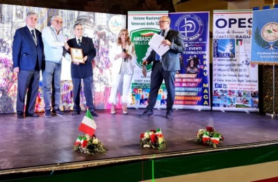 Raddusa. Il presidente nazionale A.N.I.O.M.R.D. Francesco Frazzetta premiato con l' “Award Sports Ambassador Fair Play” dell’U.N.V.S. 