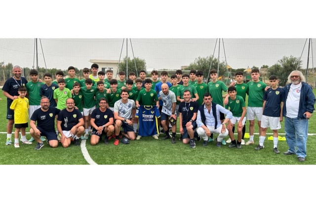 Niscemi. Piccoli campioni della scuola calcio "Santa Maria" allenati per due giorni dai tecnici dell’Hellas Verona