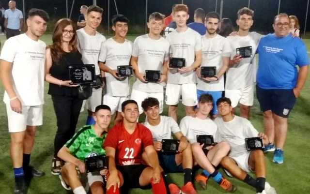 Niscemi dedica la "Seconda Giornata del Sorriso" al calciatore e fotografo Tony Iudicelli