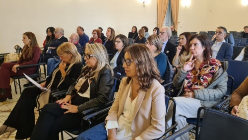 Firmato l'accordo di programma fra i 9 Comuni del Distretto D13 e l’Asp di Catania “per la progettazione e lo sviluppo del sistema integrato local...