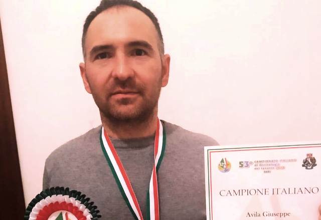 Il niscemese Giuseppe Avila ha vinto il 53° Campionato italiano di ornitologia del Levante