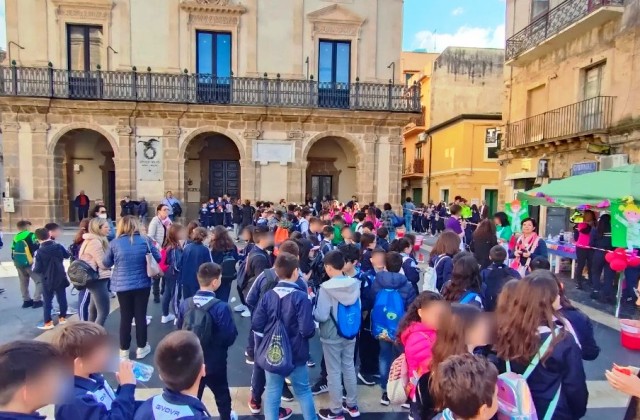 Niscemi. Oggi, lunedì 21 novembre, Giornata nazionale dell’albero coi 'Tre alberi per il futuro'