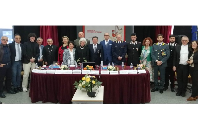 Niscemi. Convegno “Lo Stato siamo noi” promosso da Istituto Istruzione Sup. 'Da Vinci'