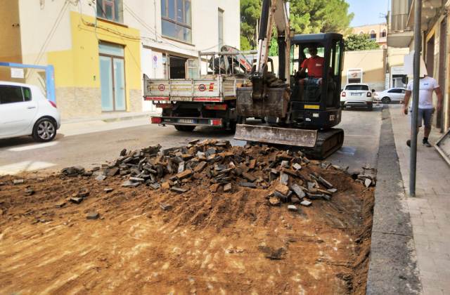 Caltagirone. Al via i lavori manutenzione strade in zona nuova, centro storico, periferie, frazioni