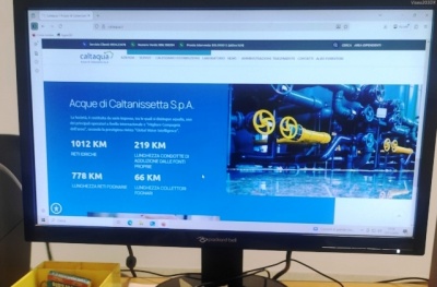 Niscemi. Petizione di firme presentata al sindaco per i disagi sociali derivanti dalla mancanza di uno sportello di Caltaqua 