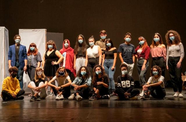 Studenti “Secusio”. 1° premio Concorso “Scrivere il teatro” su discriminazioni e rispetto diversità