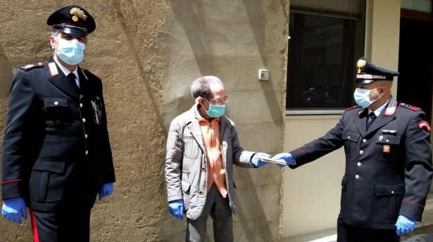 I Carabinieri di Caltagirone riscuotono la pensione ad anziano novantenne