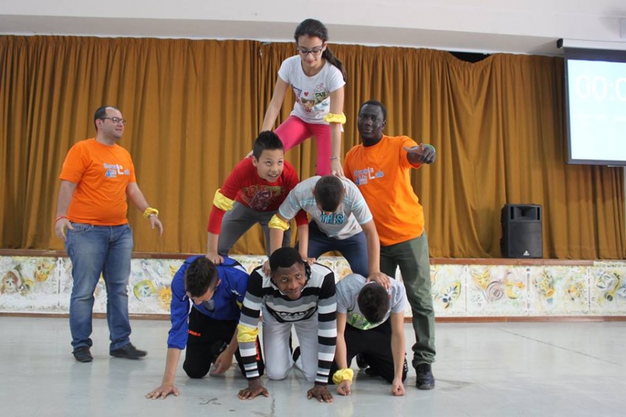 Attraverso il gioco conoscere le sofferenze dei migranti