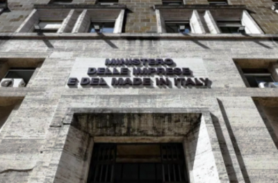 Accordi per l’innovazione, 731 milioni di euro per i progetti di Ricerca e Sviluppo tramite lo sviluppo delle tecnologie abilitanti fondamentali