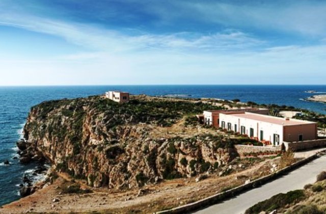 Turismo, a Favignana ex base militare diventa resort di lusso. A progetto finito, assunzione di circa 100 lavoratori stagionali