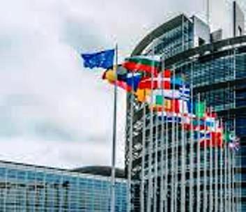 INIZIATIVA DELLA COMMISSIONE EUROPEA A FAVORE DELL'OCCUPAZIONE GIOVANILE 