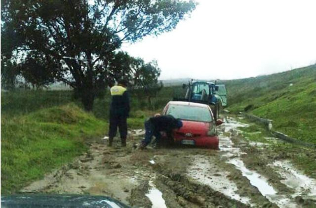 Il maltempo e la pioggia battente ha provocato danni e disagi a Raddusa, isolata per alcune ore
