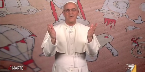 La satira qualunquista di Crozza sul Papa