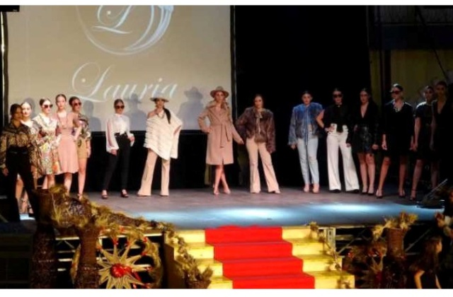 Raddusa. Sfilata di moda “Golden Sea Fashion”: in passerella erano tutti 'raddusani doc'