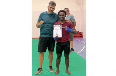 SAI “Vizzini MSNA” di Mineo. Il beneficiario camerunense Demba, esperto di Sanda Wushu, riscuote successi personali col Maestro Cipolla