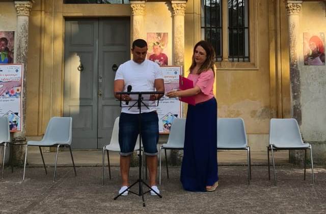Il tunisino Ahmed, 34 anni, scrive dal SAI "Caltagirone Ordinari" gestito dalle cooperative "Il Geranio", "Opera Prossima" e "Iride"