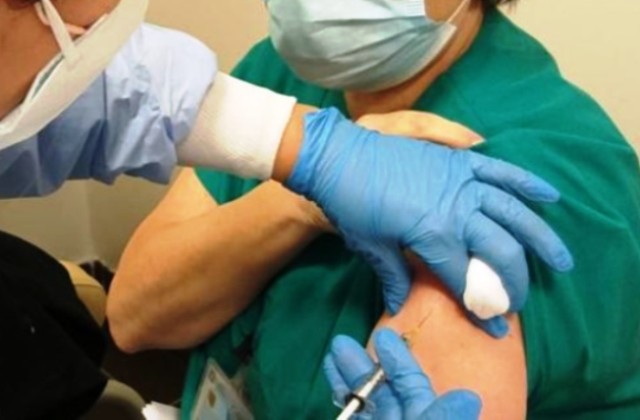 Vaccinazioni anti Covid per gli over 80 al via domani, in tutta la provincia di Catania
