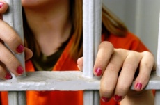 La cittadinanza onoraria di Napoli alle donne iraniane ingiustamente detenute in carcere