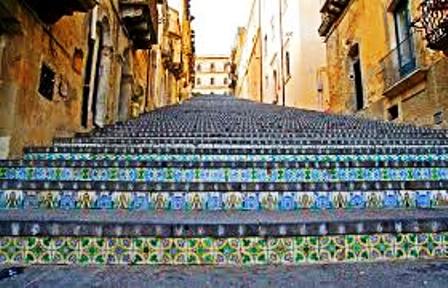 Delegazione di studenti e docenti stranieri, in visita a Caltagirone, martedì 4 febbraio