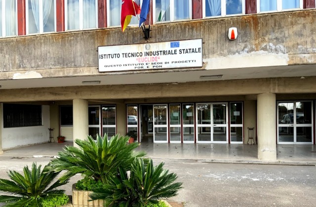 Plauso sindaco Ioppolo a studenti e docenti del Cucuzza-Euclide, vincitori di concorso nazionale 