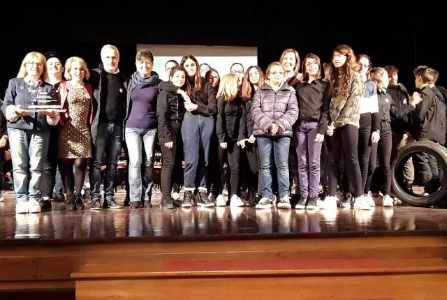  L'“Arcoleo–Feltre” di Caltagirone vince concorso "Ecopneus e Legambiente" su riciclo pneumatici