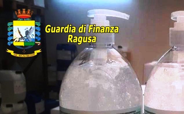 Coronavirus: Guardia di Finanza sequestra circa 4.500 litri di gel "sanificante" per le mani