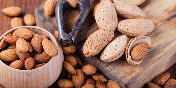 "La Mandorla", nasce la prima organizzazione di produttori del frutto in guscio