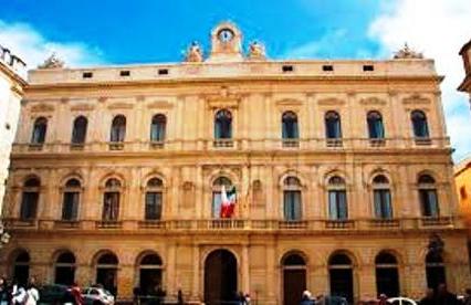 Stipendi da pagare ai dipendenti comunali di Caltagirone: incontro in Prefettura con Cgil 