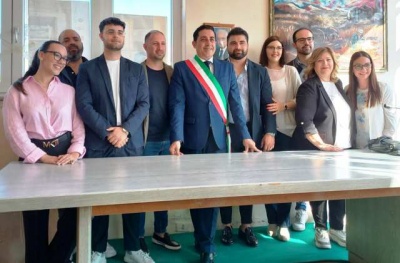 Raddusa. Si è insediato il neo sindaco Giuseppe Marino e la sua Giunta municipale