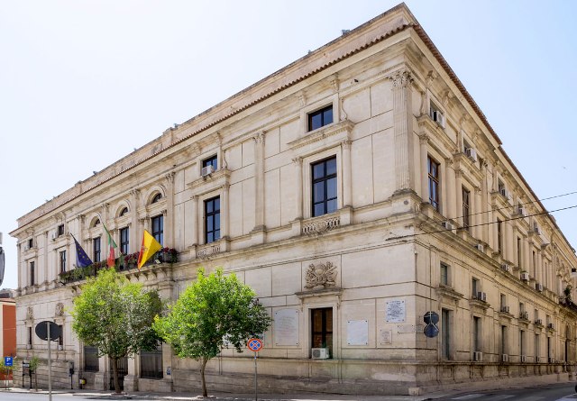 Prefettura Ragusa. Riunione: in stagione estiva, controlli anticovid "più incisivi e stringenti"