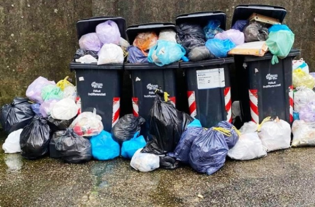 Comune di Caltagirone: "Nei giorni di Natale e Capodanno niente raccolta rifiuti"