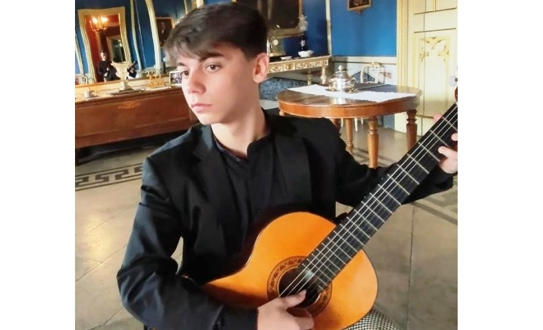 Samuel Vaccaro in concerto di chitarra classica, ai “Cappuccini” di Caltagirone, il 15 marzo