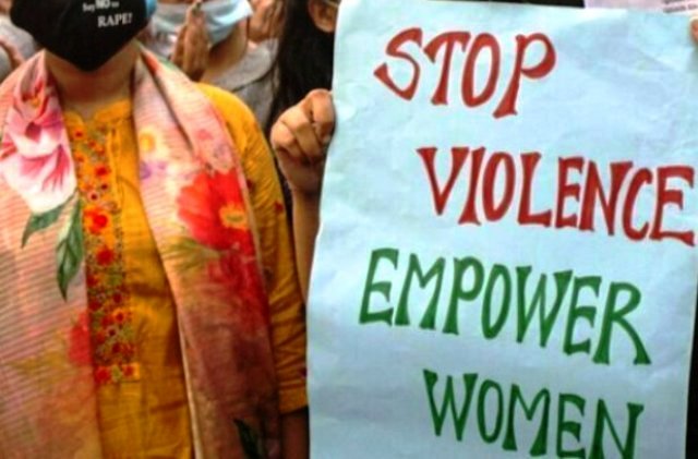 25 novembre, Giornata contro violenza su donne. Le riflessioni di Eicne e Mohasin del Bangladesh - SAI progetto “Raddusa MSNA”
