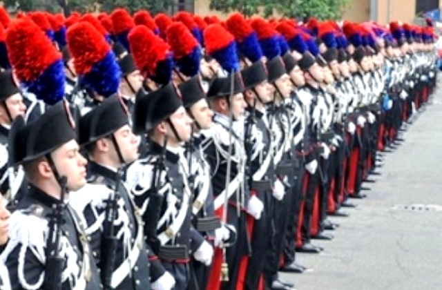 Concorso pubblico, per esami e titoli, per il reclutamento di 32 allievi carabinieri in ferma quadriennale del ruolo appuntati e carabinieri dell'Arma dei Carabinieri in possesso dell'attestato di bilinguismo